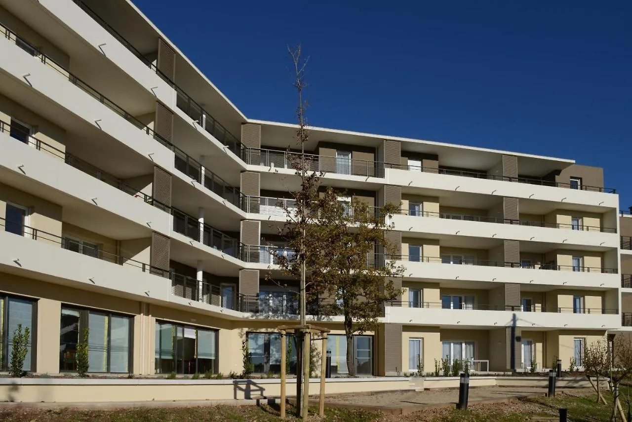 Où Séjourner près de Paroisse : 4 Hôtels 4 Étoiles Comparés